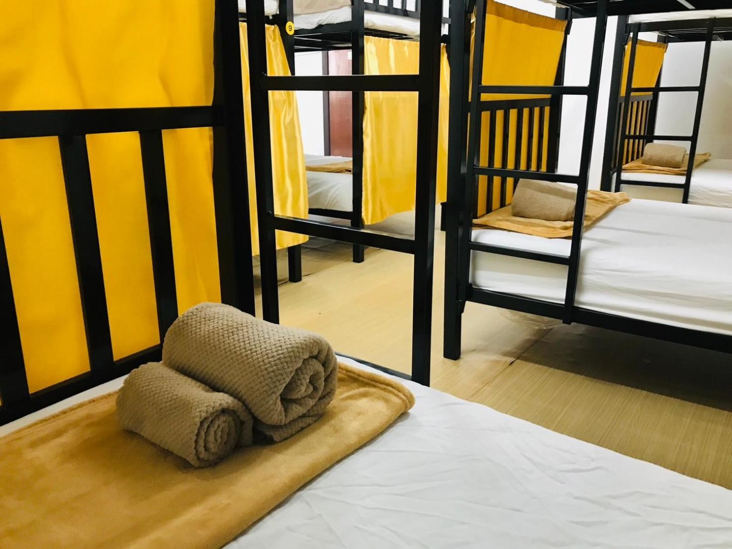 Silom Guesthouse Бангкок Екстер'єр фото
